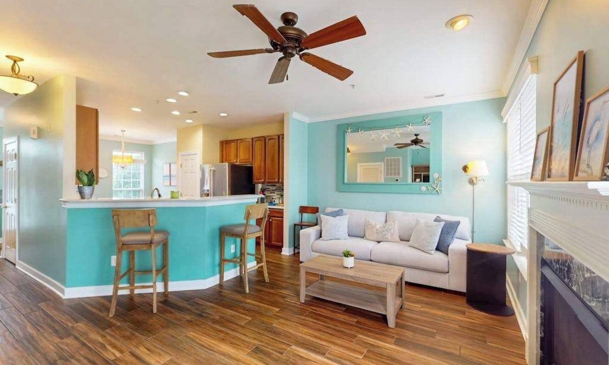 Villages of Five Points Condo | The Villages of Five Points condo w/community pools, tennis courts, shops