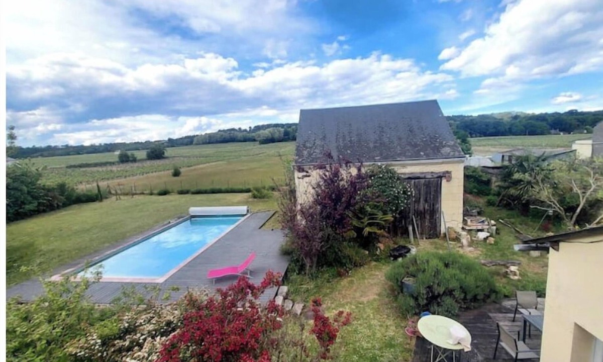 Bourgueil House | The vineyard setting