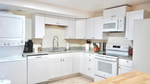 Midvale Apartment | The Vineyard