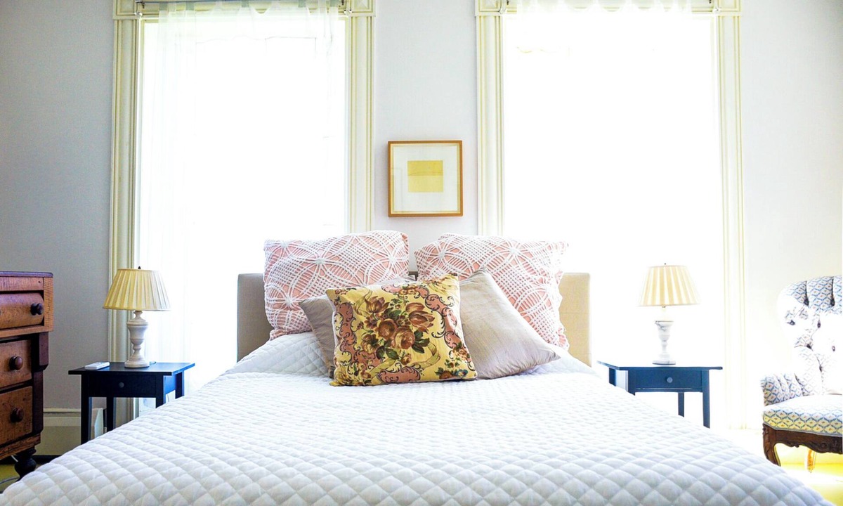 Waldoboro Bed & Breakfast | The Waldoboro Inn Room 1