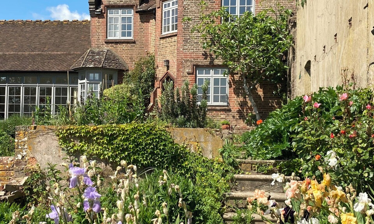 Clayton House | The Walled Garden