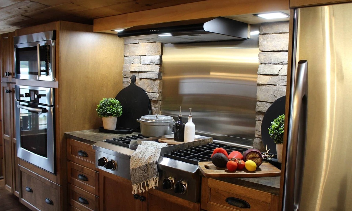 Waltham Cabin | The Water's Edge No. 1 & 2