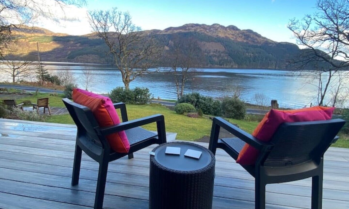 Lochgoilhead Cottage | the waterside | carrick castle | loch goil