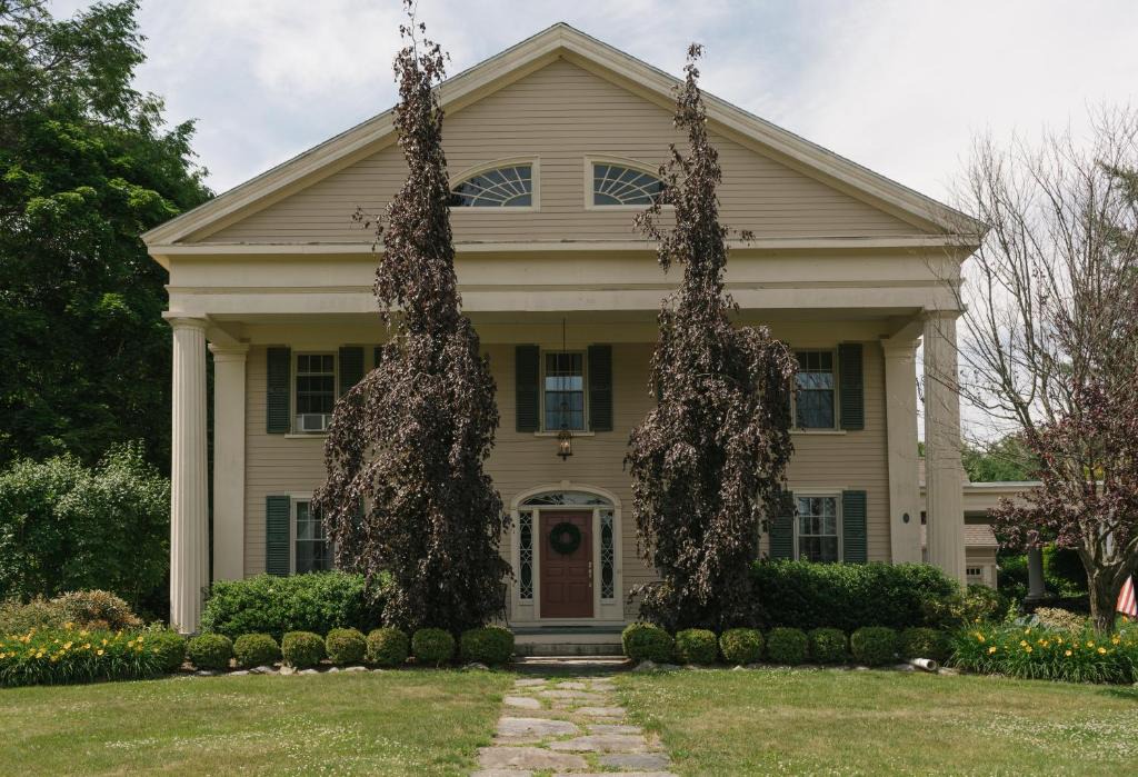 Thompson Bed & Breakfast | The Watson Boutique Bed and Breakfast