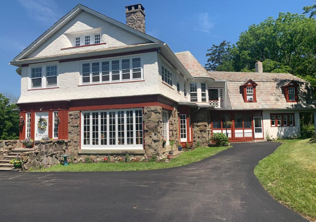 Waverly House | The Waverly Mansion