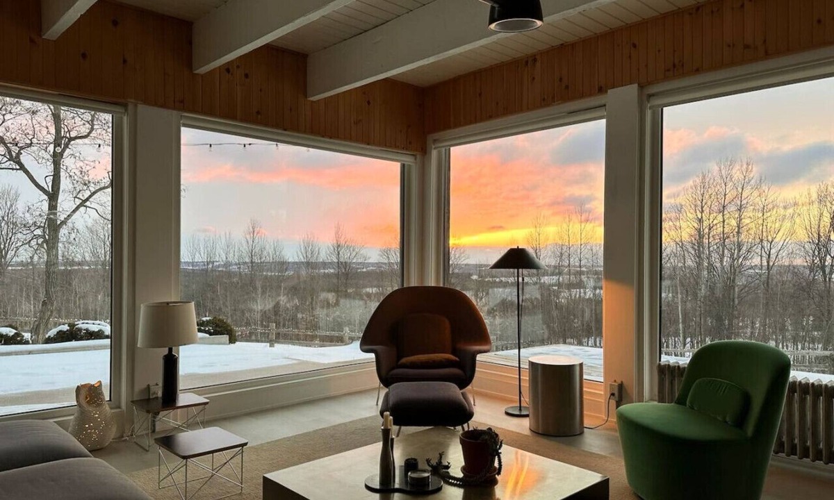 Meaford House | The Weather Hill | Unique Design & Calm Views