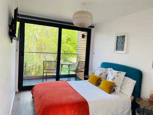 Brighton Apartment | The Wee Cabin