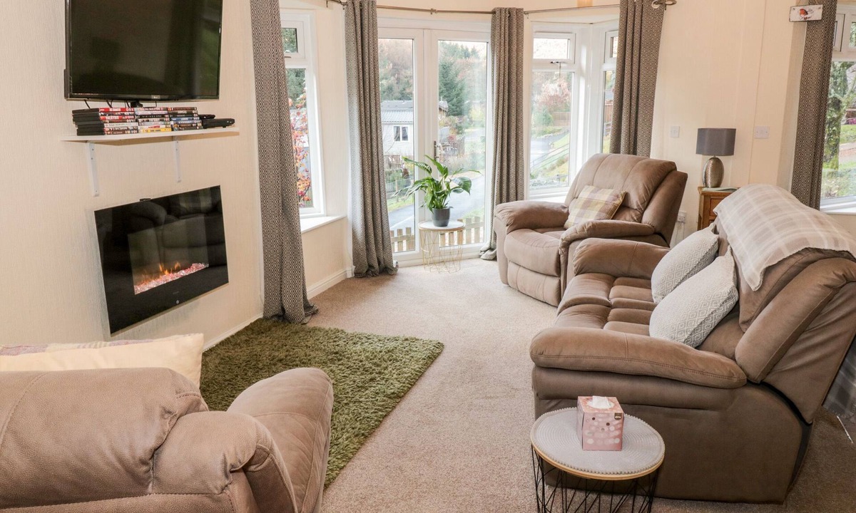 Dollar House | The Wee Lodge