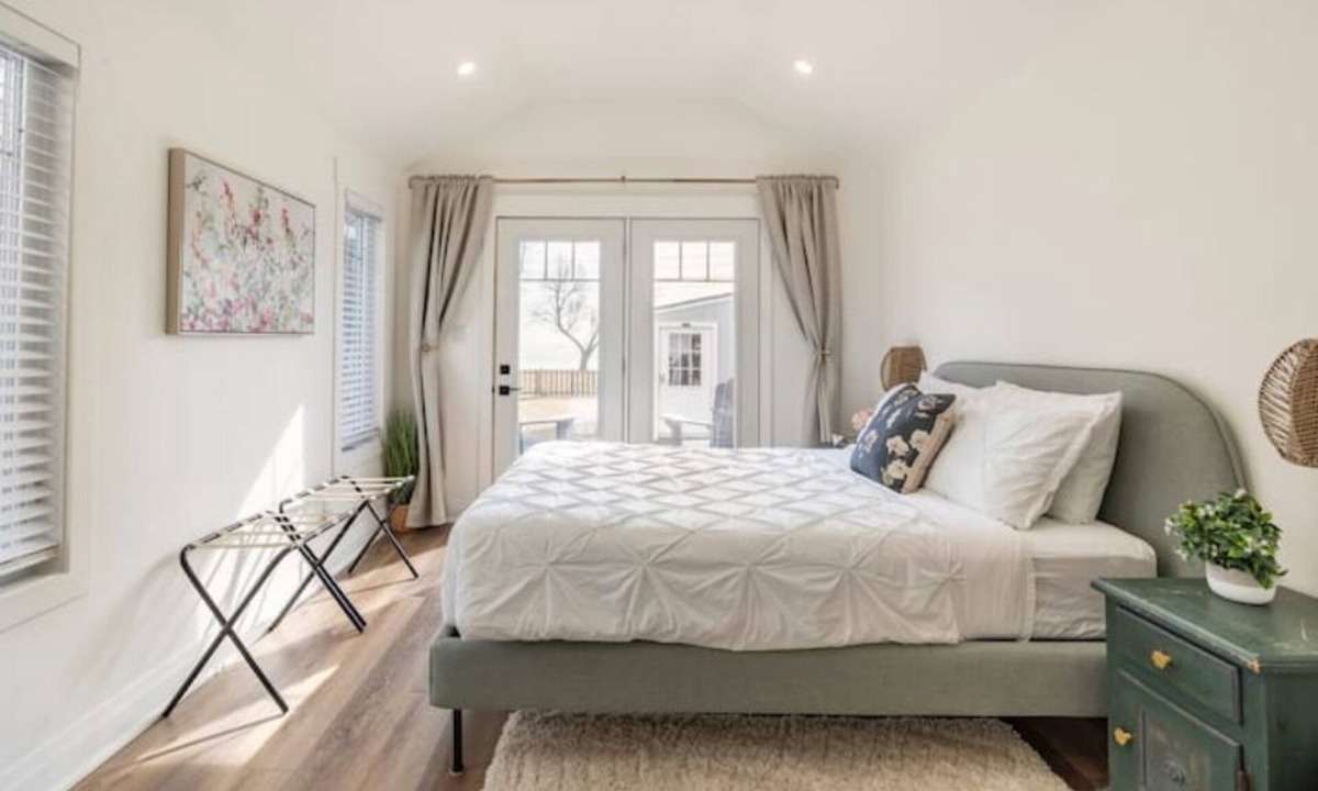 Ruthven Cottage | The Weekend House 😀 'where EVERY DAY is a weekend'