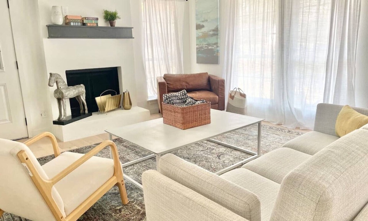 Austin Condo | The Westerly . Bee Caves . Sweet Comfort