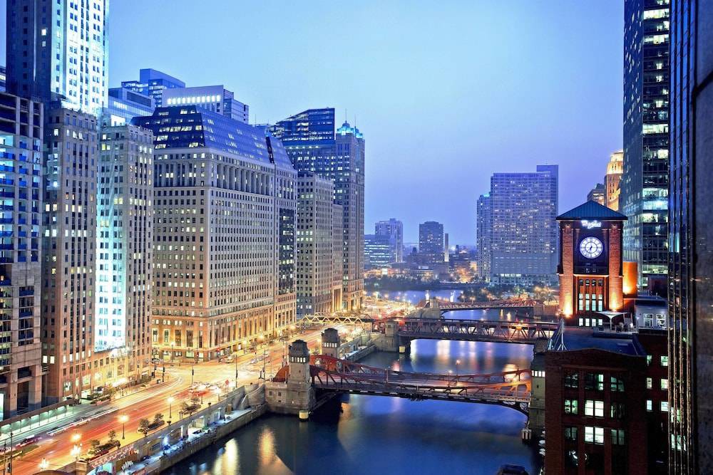 Downtown Chicago Hotel | The Westin Chicago River North