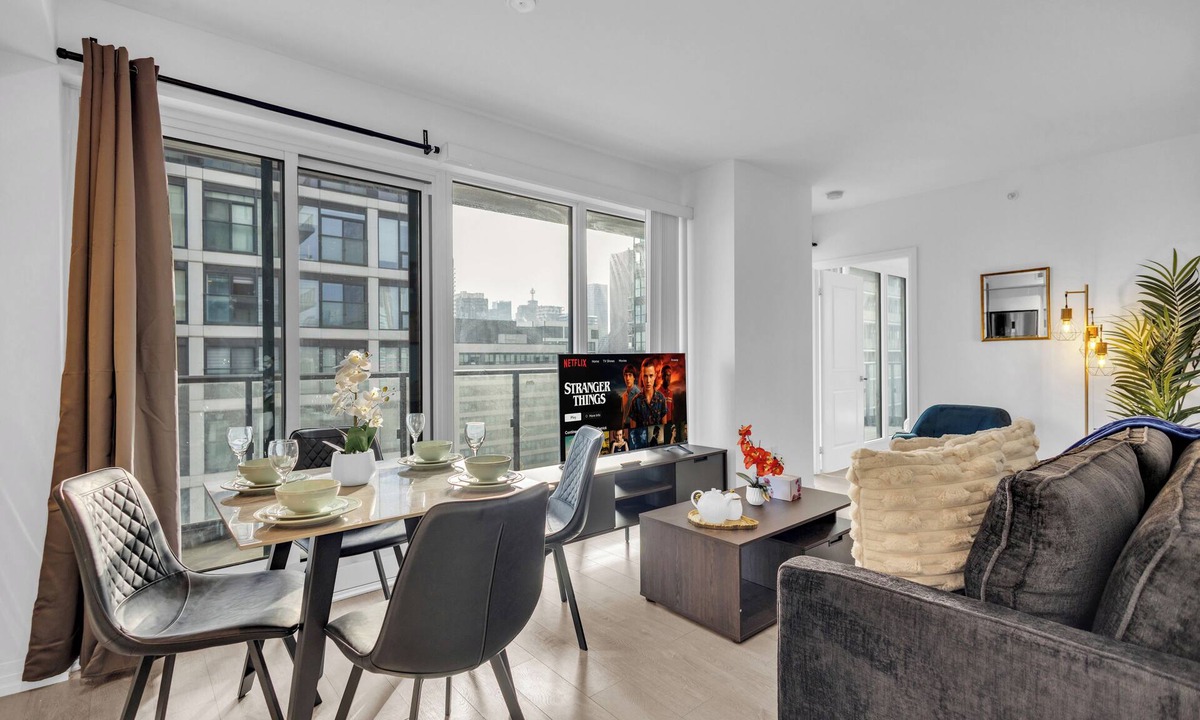 Garden District Hotel | The Westmores