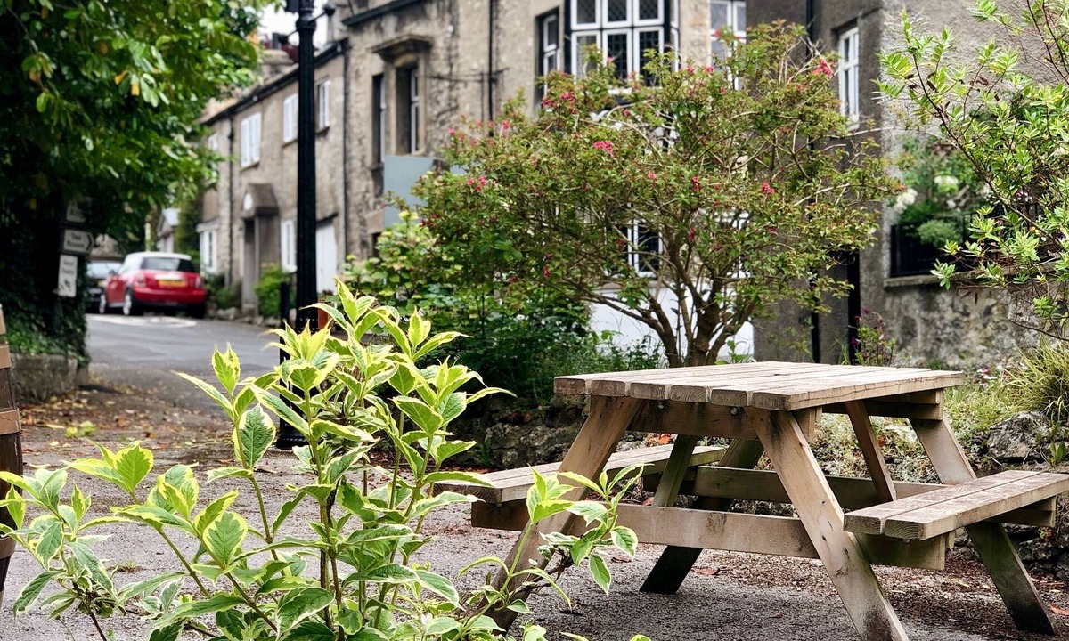 Beetham Hotel | The Wheatsheaf