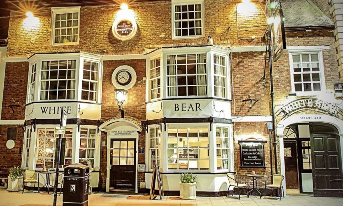 Shipston on Stour Hotel | The White Bear