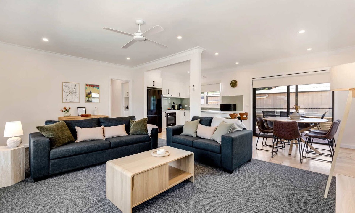 North Bendigo House | The White Brick Retreat, Bendigo