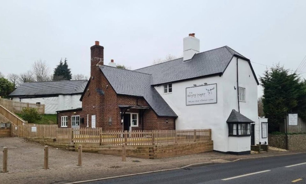 Wilmington Bed & Breakfast | THE WHITE HART INN