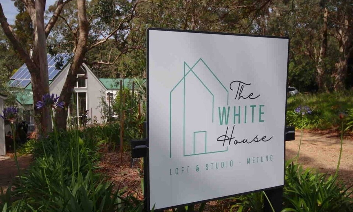 Metung Apartment | The White House-Studio