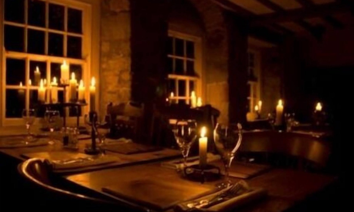 Zeals Hotel | The White Lion Inn