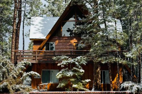 Big Bear City House | The Wilkie Cabin #339