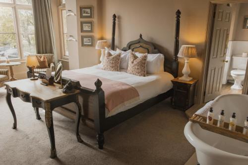 Stamford Hotel | The William Cecil