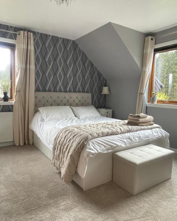 Farr House | The Willows