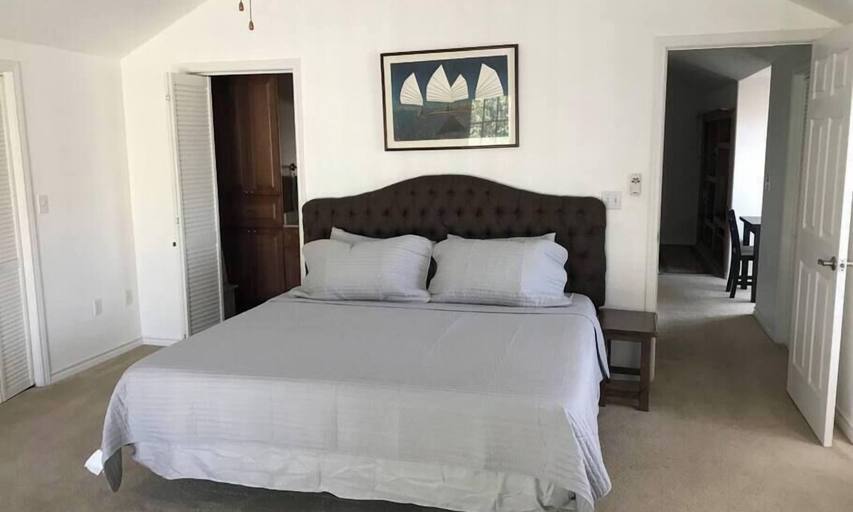 Heritage Apartment | The Winecup Guest Cottage