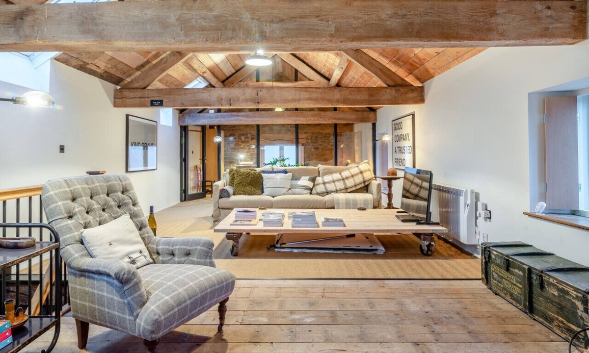 Redbrook House | The Winemaker's Barn