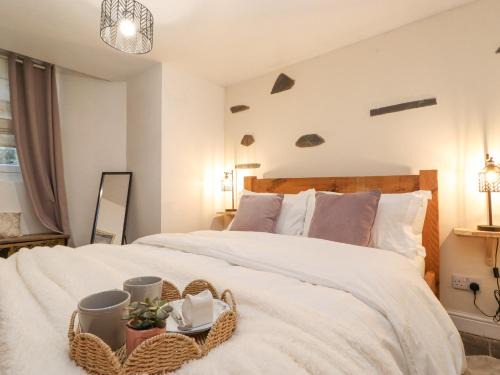 Bowness-on-Windermere Apartment | The Wonky Burrow