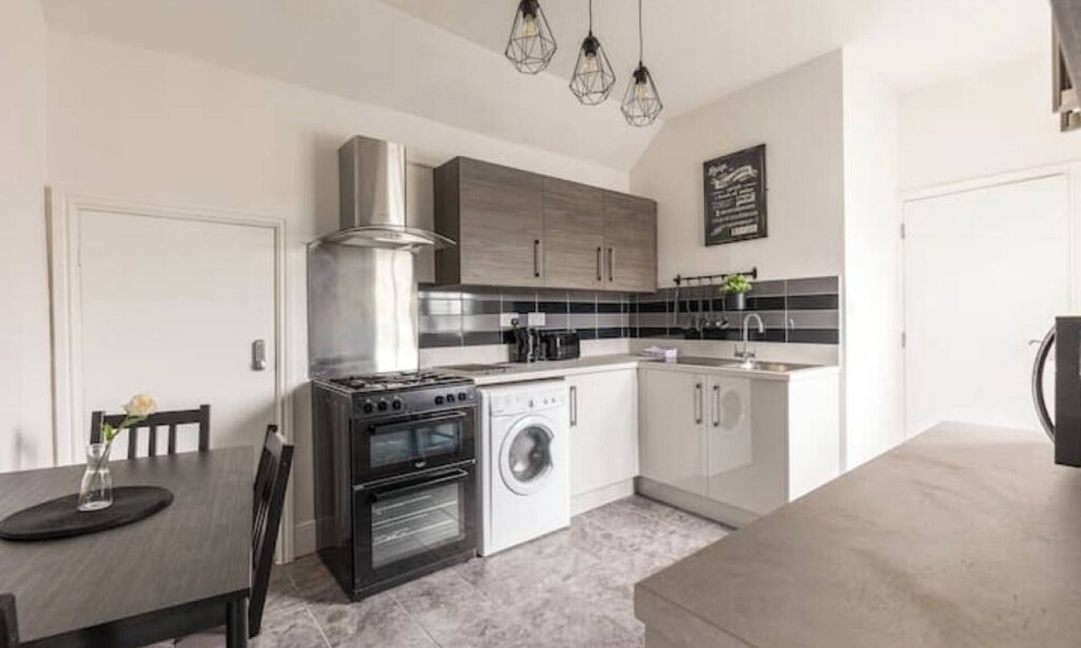 Syston Apartment | The Woodcutters Place