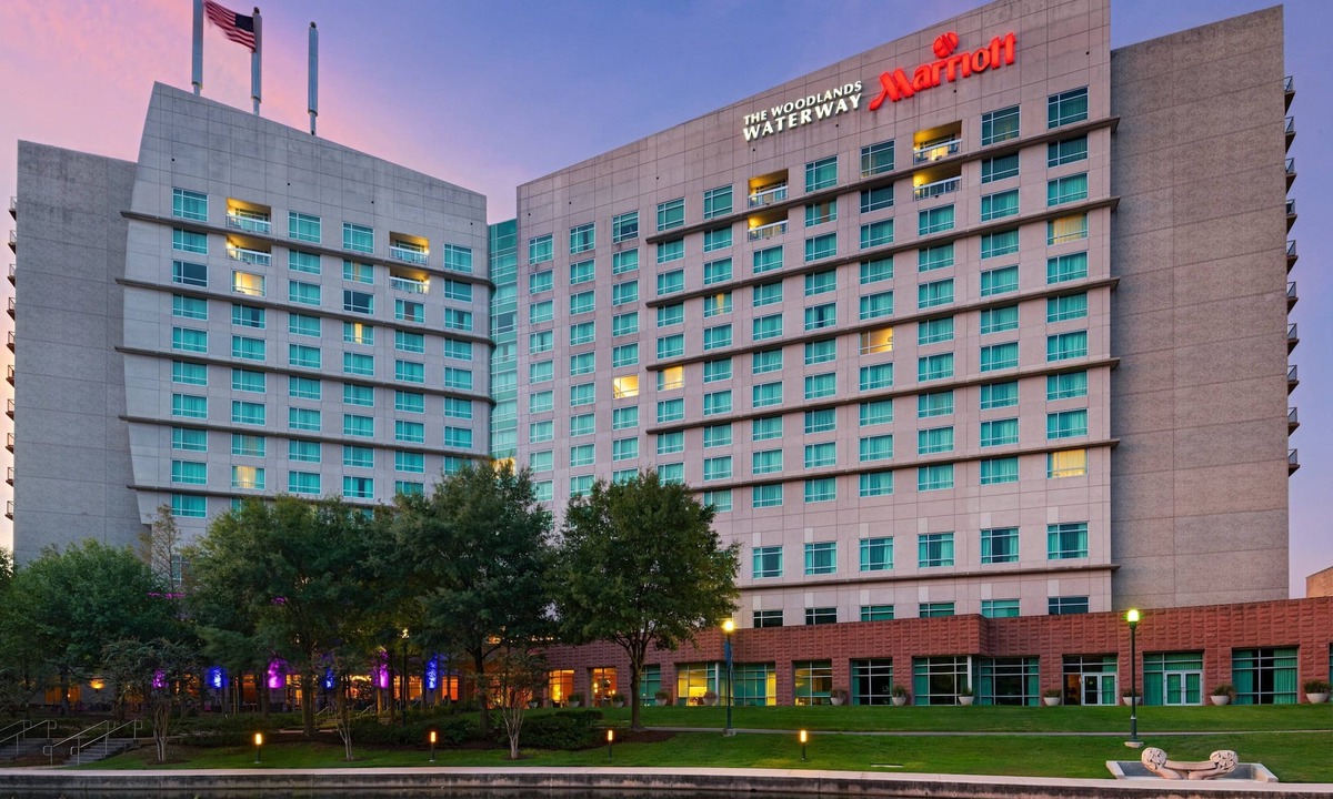 The Woodlands Hotel | The Woodlands Waterway Marriott Hotel & Convention Center