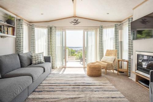 Hamworthy Resort | The Woodlark