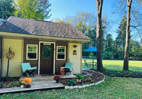 Fenton House | The Woods Edge Hideaway