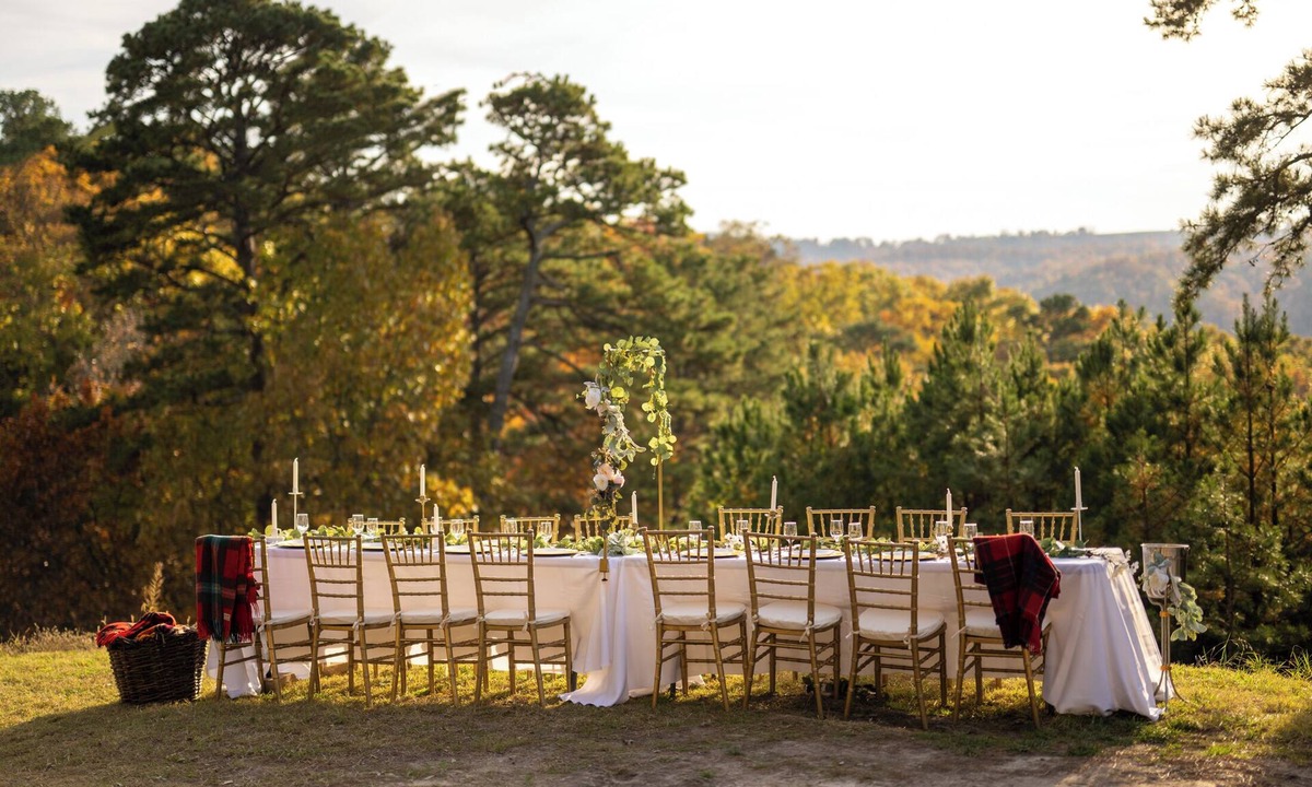 Eureka Springs Hotel | The Woodsman Lodge