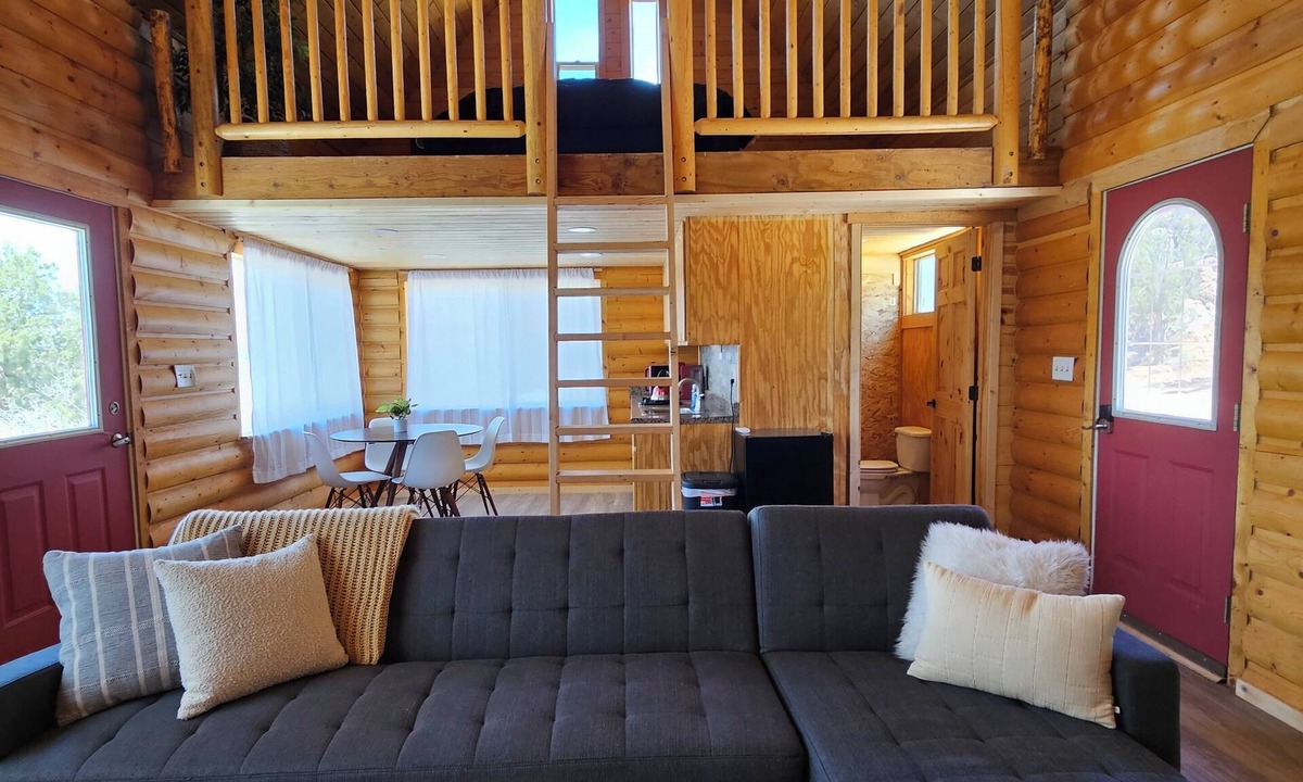 Apple Valley Cabin | The Woody Cabin