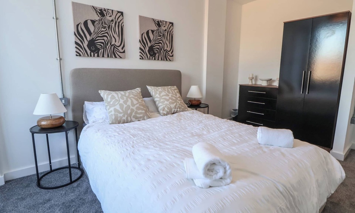 Warrington Cottage | The Works by DAG