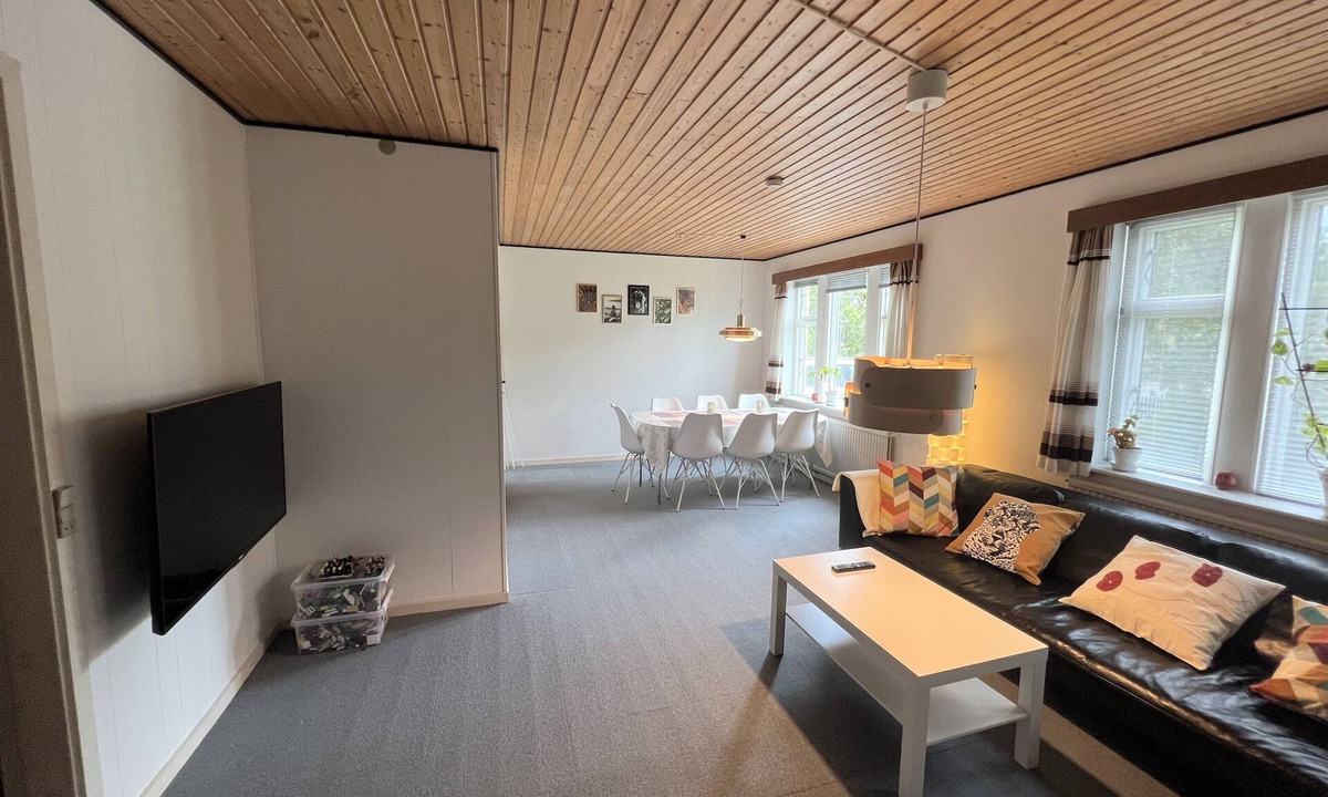 Rodbyhavn House | The Yellow House, 3BR