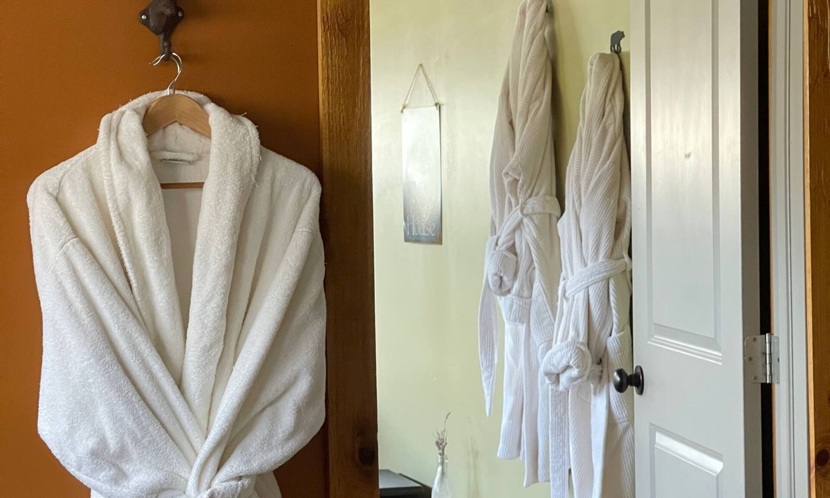 Phelps Bed & Breakfast | The Yorkshire Inn