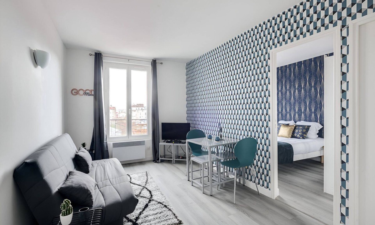 Bagnolet Apartment | TheBlueStay 137 - Charming and cosy apartment