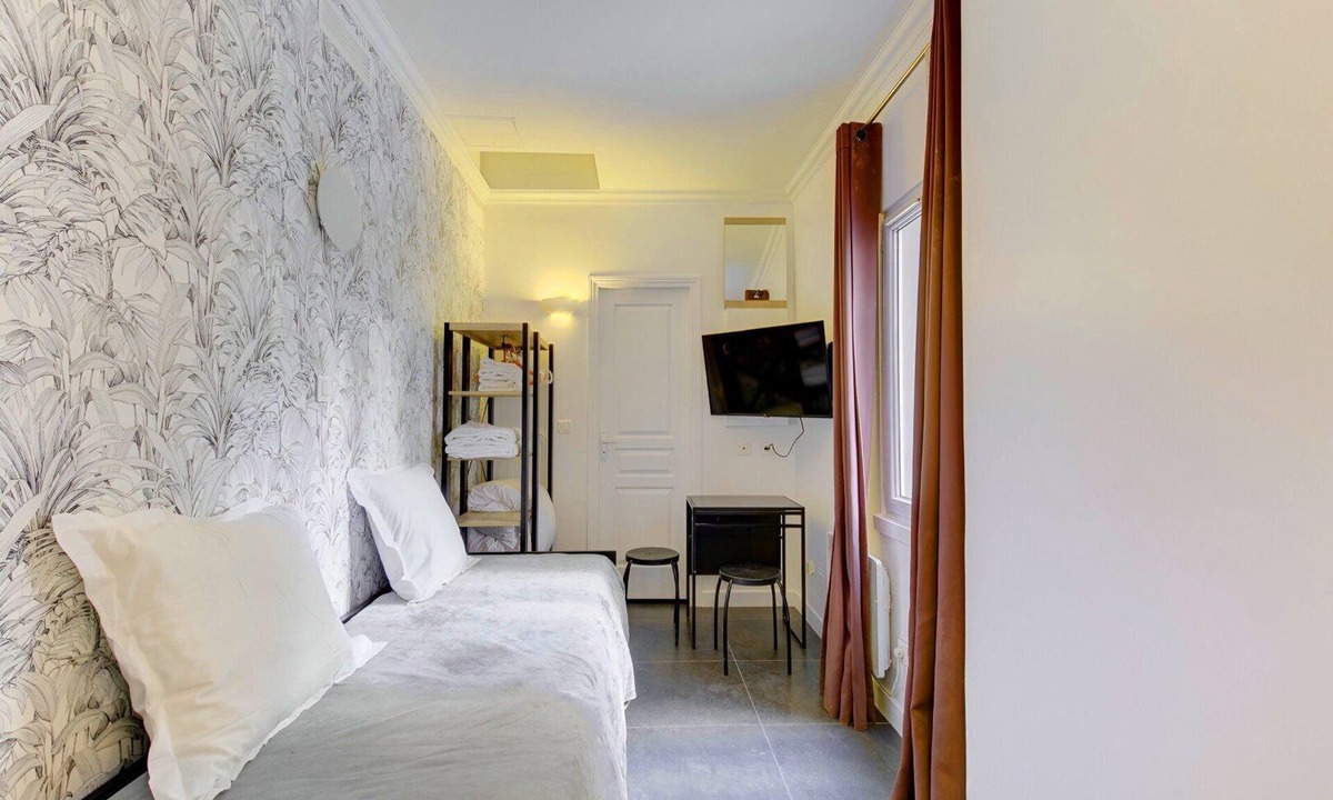Batignolles Apartment | TheBlueStay 187 - Lovely Studio Near Parc Monceau