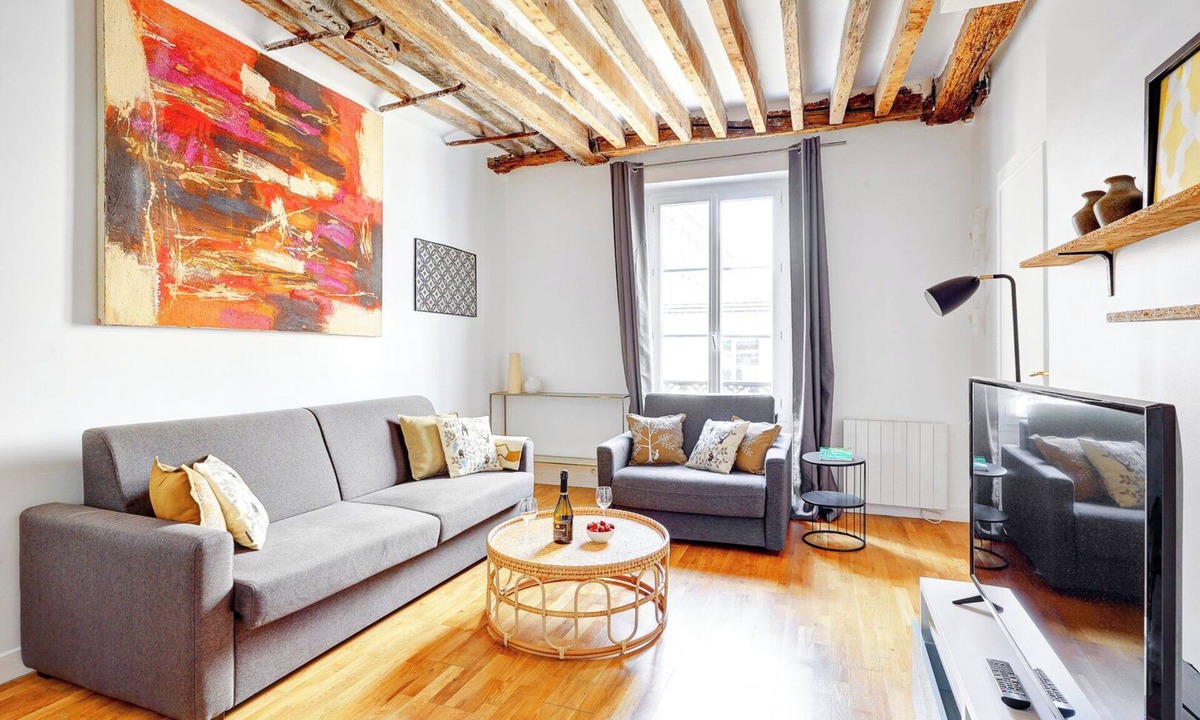 Quartier Sainte-Avoye Apartment | TheBlueStay 283 - Charming Apartment - Le Marais