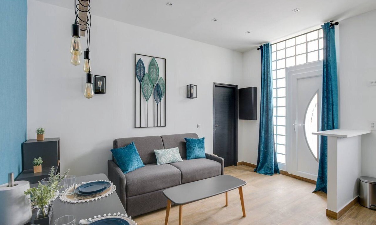 12th Arrondissement Apartment | TheBlueStay 8 - Charming apartment in Paris 12