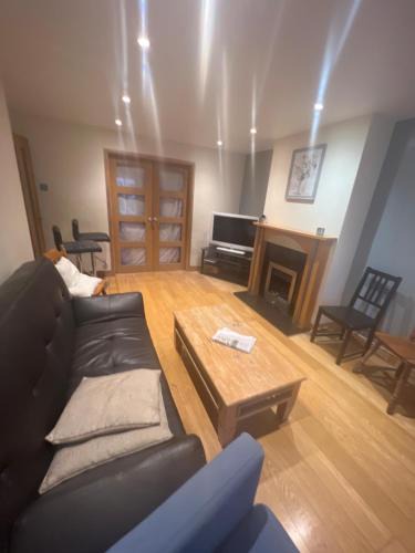 Luton House | Theldon