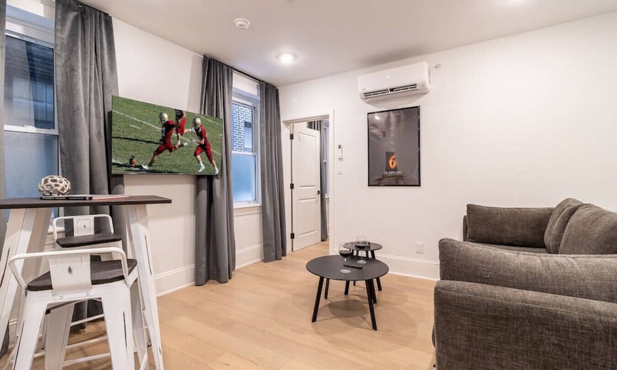 Gayborhood Apartment | Thena Hotel - Entire Hotel