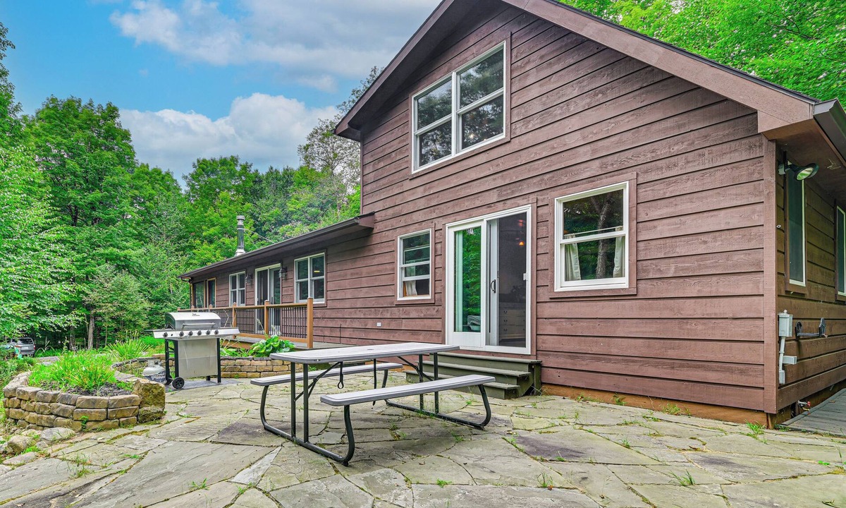 Town of Webb Cabin | Thendara Cabin on Moose River w/Game Room!