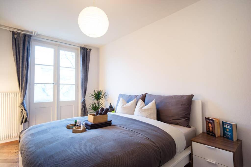 Mattenhof-Weissenbuhl Apartment | -TheUrbanist-