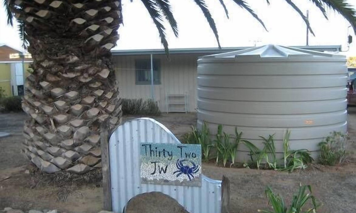 Muloowurtie House | Thirty Two JW - Beachfront