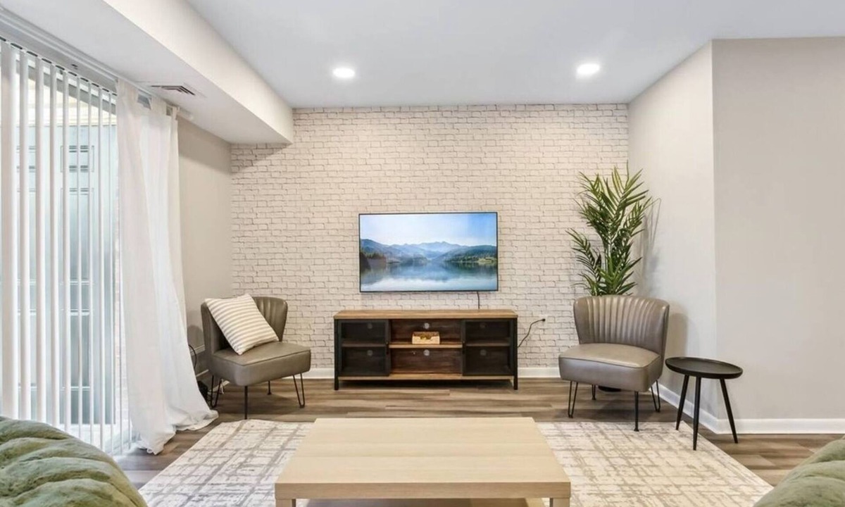 Hampton Apartment | This apartment is a 1 bedroom(s), 1 bathrooms, located in Hampton, VA.