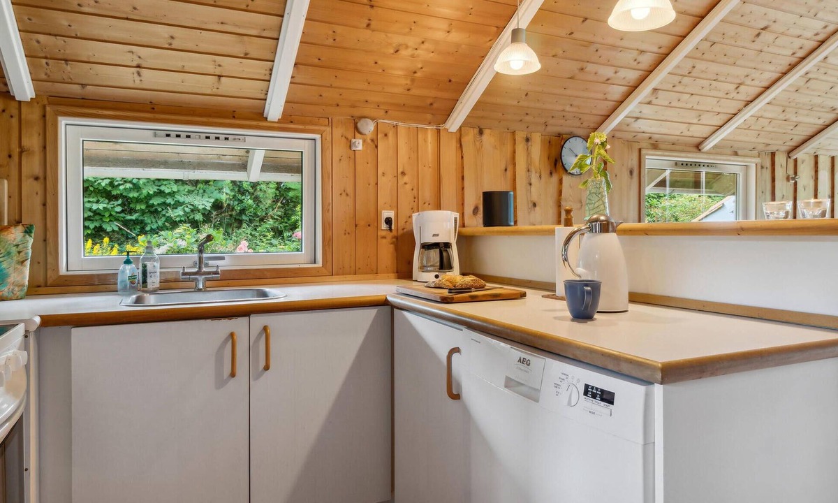 Olsted House | This cozy vacation home awaits you near the Roskilde fjord shore.
