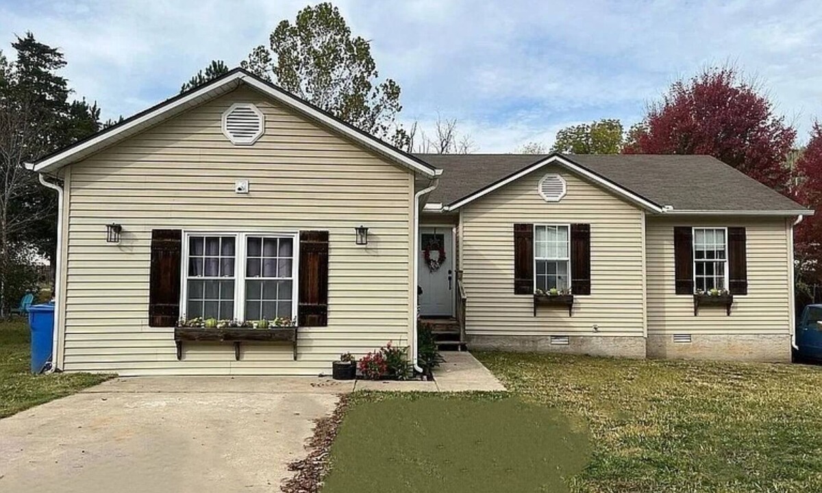 Harrison House | This house will meet all your needs