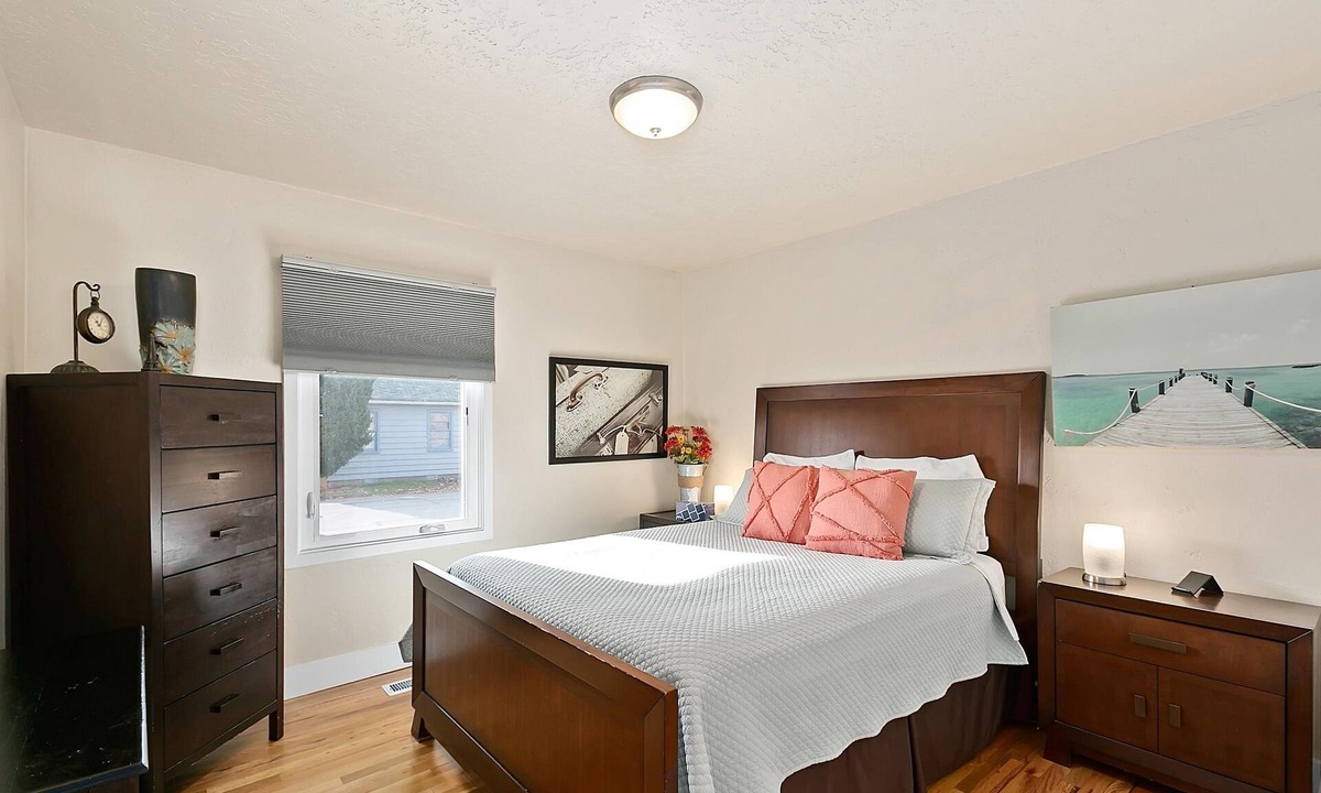 Depot Bench House | This is Boise's Gem!